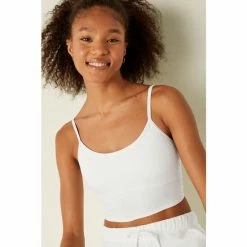 Victorias Secret PINK Victoria's Secret PINK Ultimate Lightly Lined Sports Bra -Victoria's Secret PINK Shop unnamed file 1660