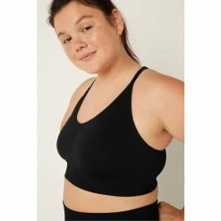Victorias Secret PINK Victoria's Secret PINK Seamless Lightly Lined Sports Bra -Victoria's Secret PINK Shop unnamed file 1848