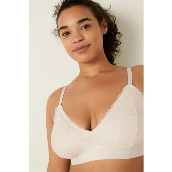 unnamed-file-2243.jpg Victorias Secret PINK Victoria's Secret PINK Lace Triangle Bralette Red Pepper -Victoria's Secret PINK Shop unnamed file 2243