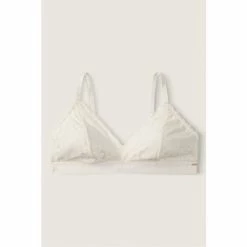 Victorias Secret PINK Victoria's Secret PINK Lace Triangle Bralette Red Pepper 3 Victorias Secret PINK Victoria's Secret PINK Lace Triangle Bralette Red Pepper -Victoria's Secret PINK Shop unnamed file 2244