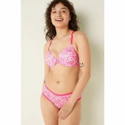 Victorias Secret PINK Victoria's Secret PINK Wear Everywhere T-Shirt Lightly Lined Bra