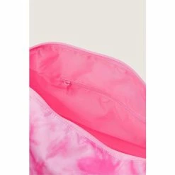 Victorias Secret PINK Victoria's Secret PINK Everyday Duffle Bag -Victoria's Secret PINK Shop unnamed file 5050